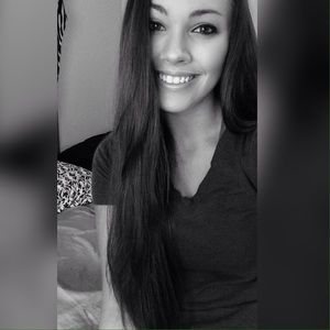 Meet your Posher, Kelly