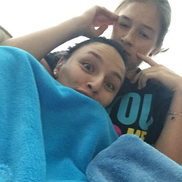 Meet your Posher, Latesa - Picture 3 of 3