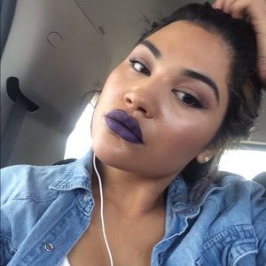 Meet your Posher, Mayra