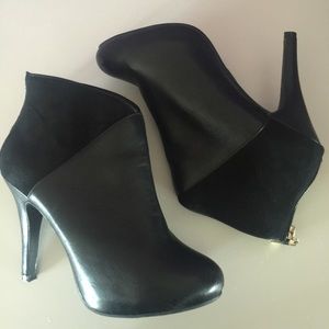 ...Me Too Lexington bootie!