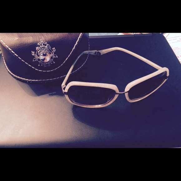 True religion sunglasses