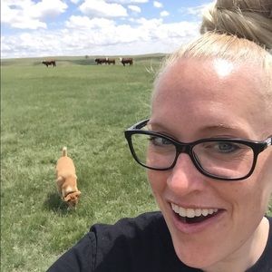 Meet your Posher, Courtney