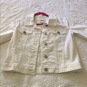 Cherokee white denim jean jacket
