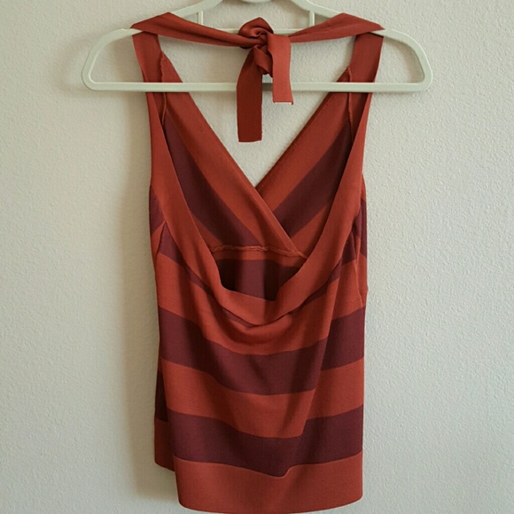 Halter top - Picture 2 of 4