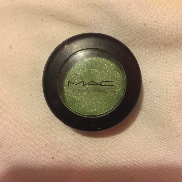 Mac eyeshadow