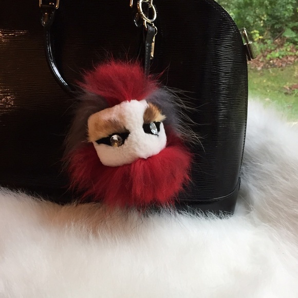 Fur monster keychain - burgundy red