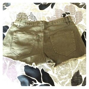 Forever 21 army green high wasted shorts