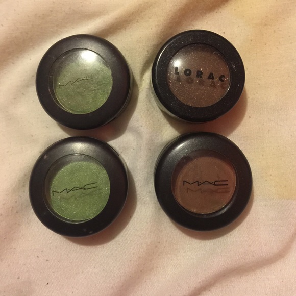 Mac eyeshadow