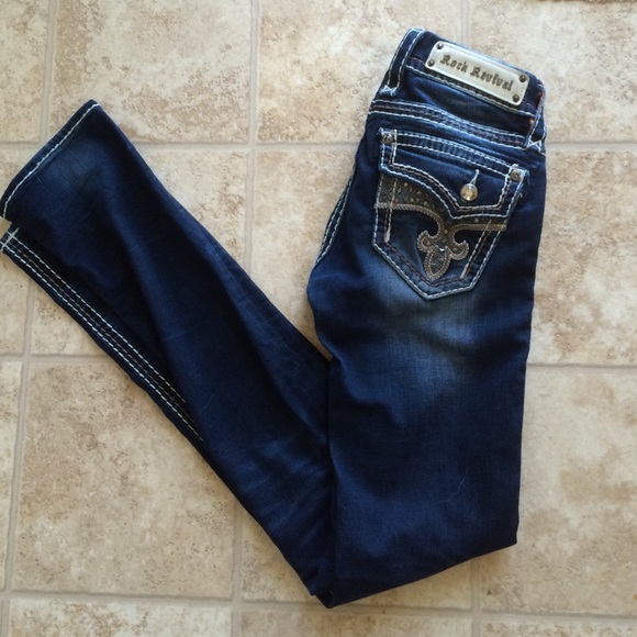 Rock revival jeans size 25 Avery straight