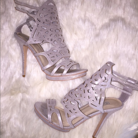 Metallic Heels - Picture 1 of 2