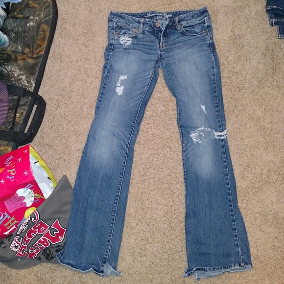 Size 6 Long AE Favorite Boyfriend jeans