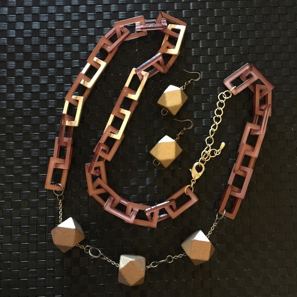 Abstract Chain Geometrical Bold Necklace Earrings