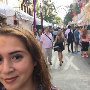 Meet your Posher, Connie