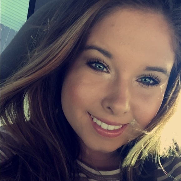 Meet your Posher, Bree