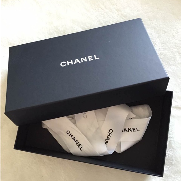 chanel wallet - Picture 3 of 4