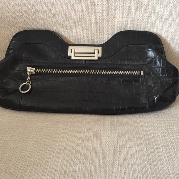 Maxx black clutch