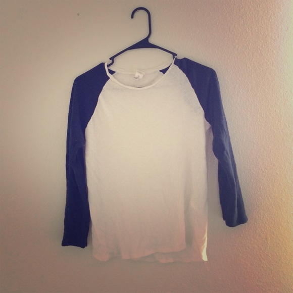 3/4 sleeve baseball tee
