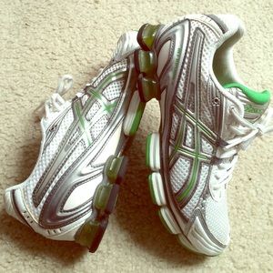 Asics gel Kushion running