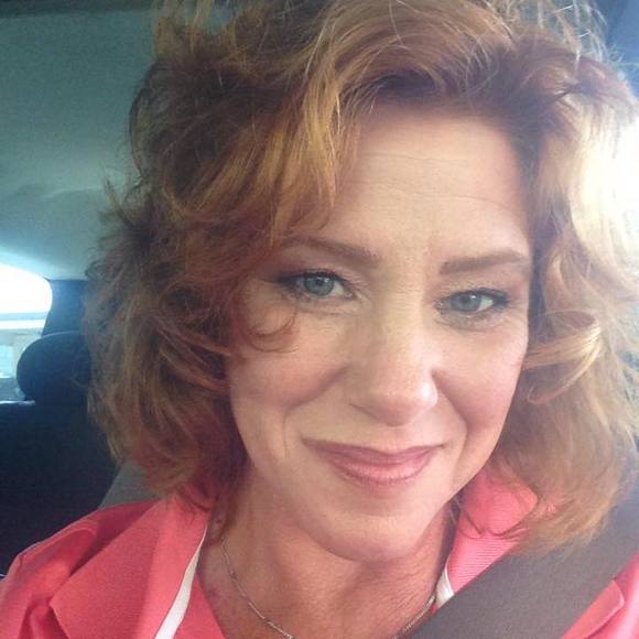 Meet your Posher, Ruth - Picture 1 of 1