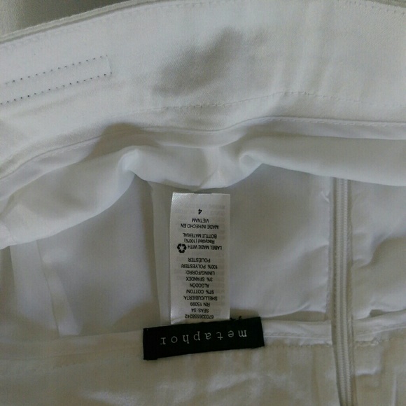 Write skirt - Picture 2 of 3