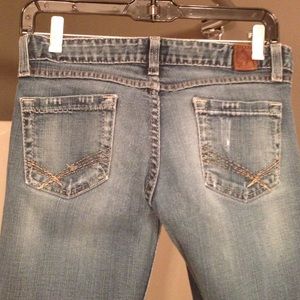Buckle Jeans