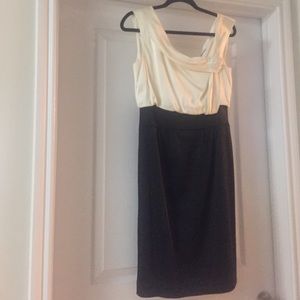 Antonio Melani Black/White Stretchy Satin Dress
