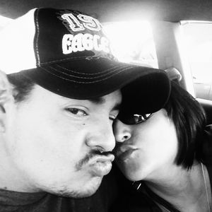 Meet your Posher, Eduardo n mayela