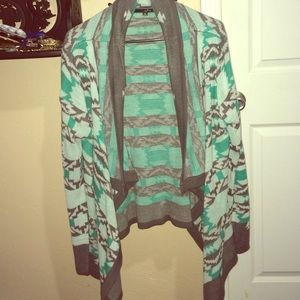 Flowy Aztec Print Cardigan