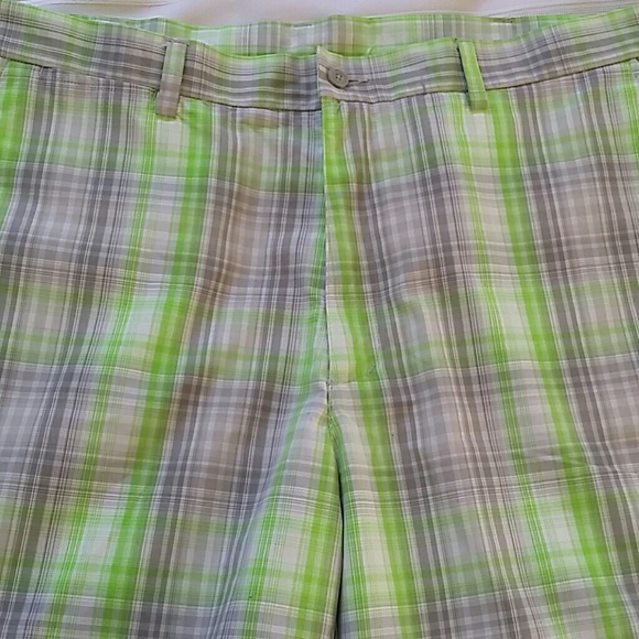 Nike Golf Shorts size 40