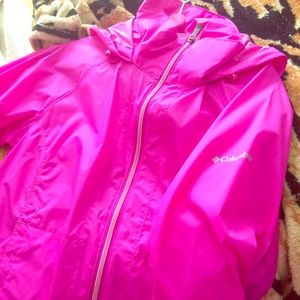 Medium Columbia rain jacket