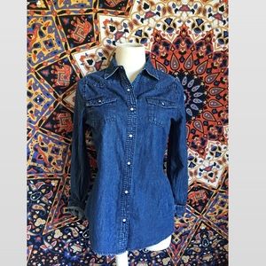 Jean button-up Top ; S/M