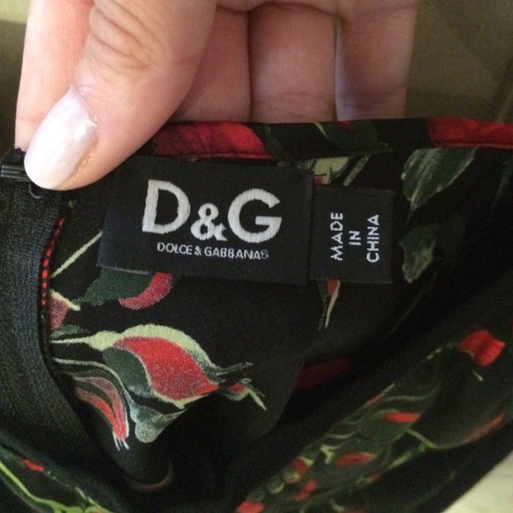 *VINTAGE* Dolce & Gabbana Floral, Silk Camisole - Picture 4 of 4