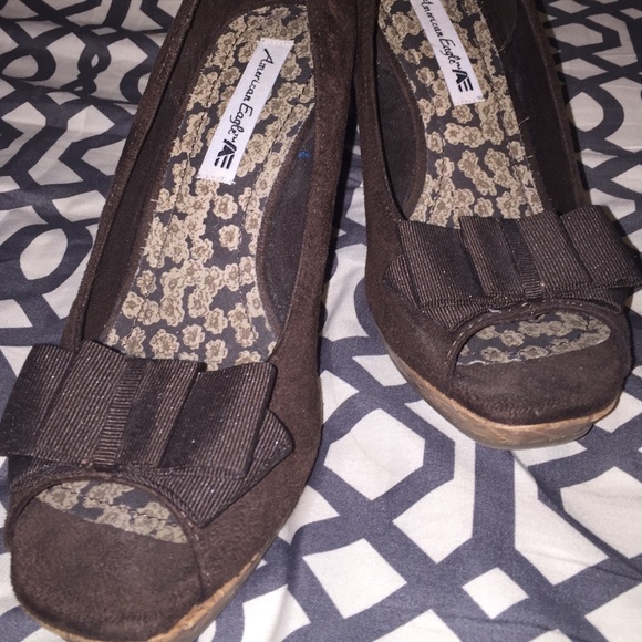 Size 8 American Eagle Wedges.