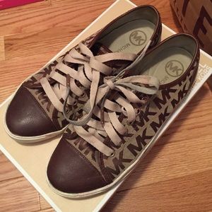 Michael kors sneakers