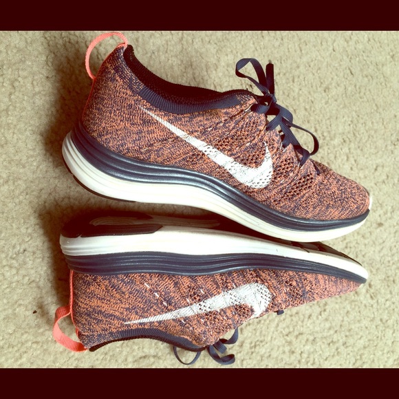 Nike flyknit lunar 1