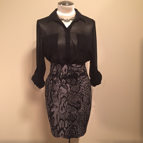 BCBG Dresses & Skirts - BCBG Snakeprint Bandage Skirt