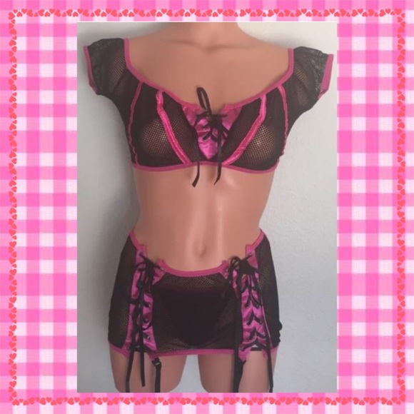Sexy Hot Pink & Black outfit