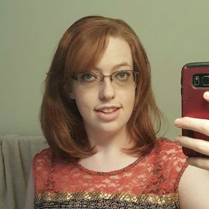 Meet your Posher, Angelena