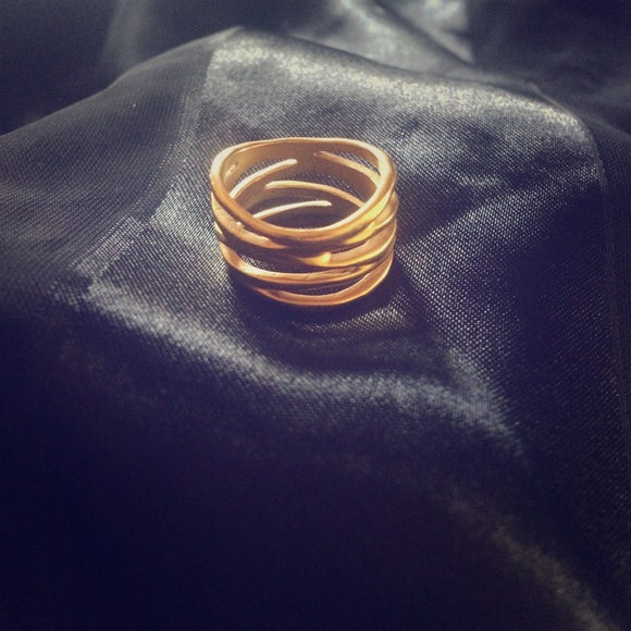 Premier Designs - Ring