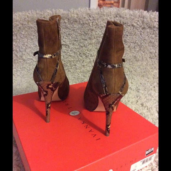 Ankle boots - Picture 3 of 4