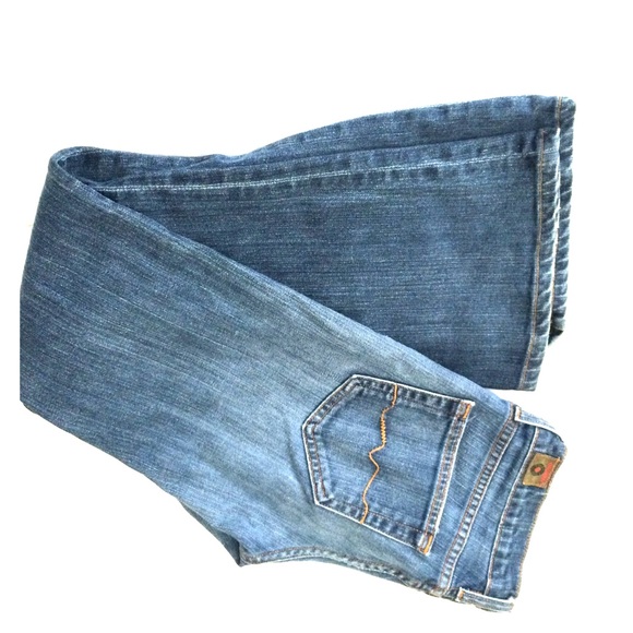 Red engine jeans