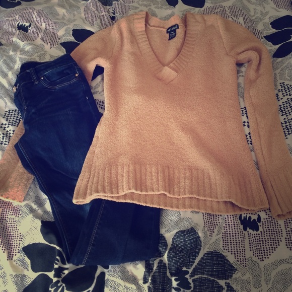 Chestnut long sleeve sweater