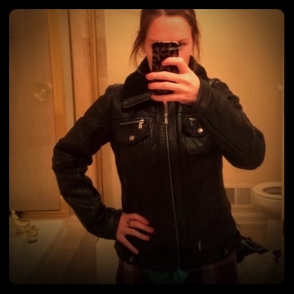 MK leather jacket with Sherpa collar szm