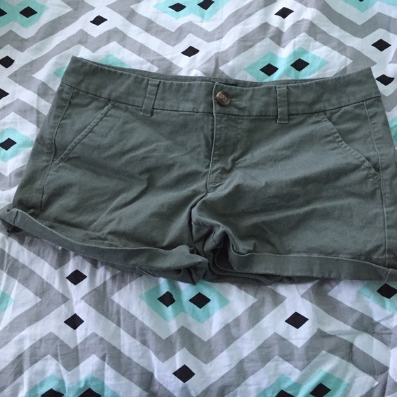 American Eagle shorts