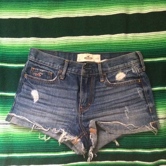 Hollister High waisted shorts