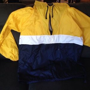 Gap rain coat