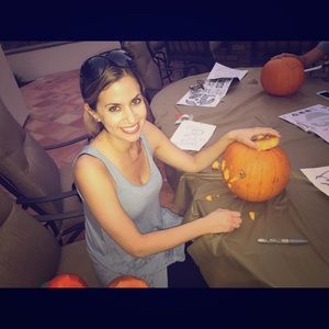 Meet your Posher, Syndi