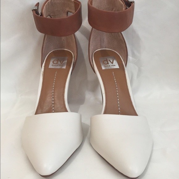 Dolce Vita Shoes - NWOB Dolce Vita ankle strap pumps