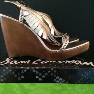 Sam Edelman fringe wedges