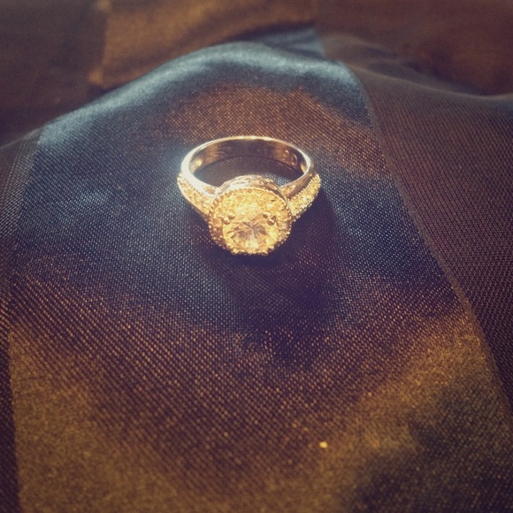 Premier Designs - Ring